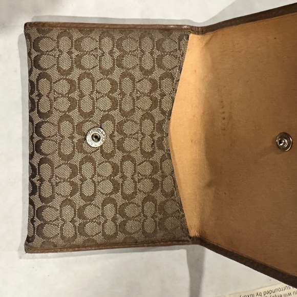 Coach Cardcase Wallet - Picture 2 of 2